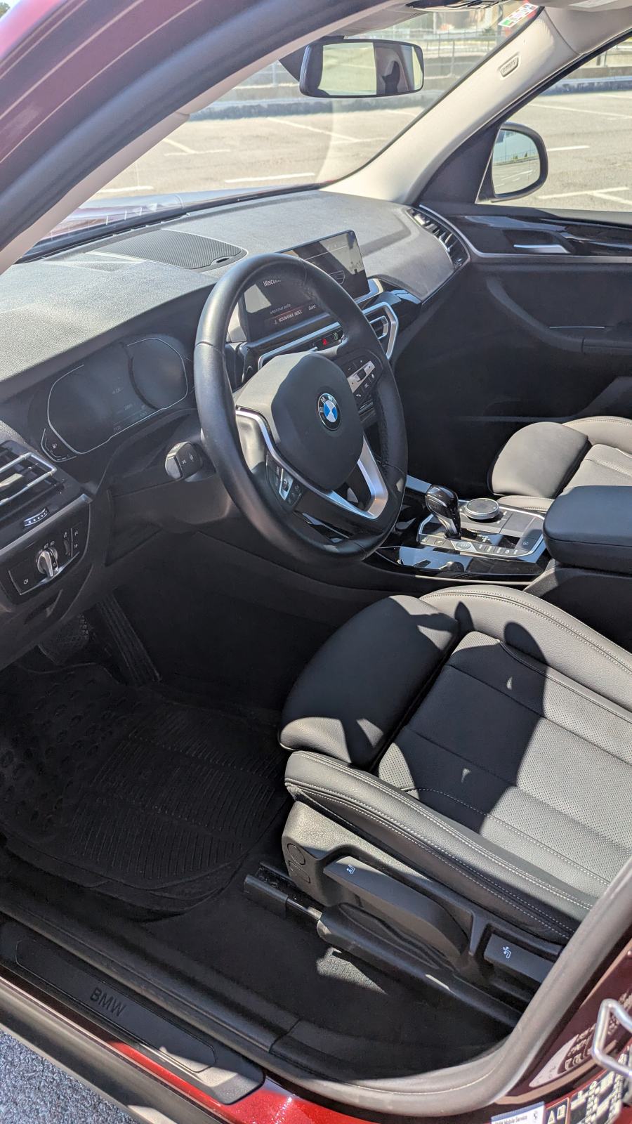 BMW X3 xDrive20i automatik - 25,000km, fotografija 11