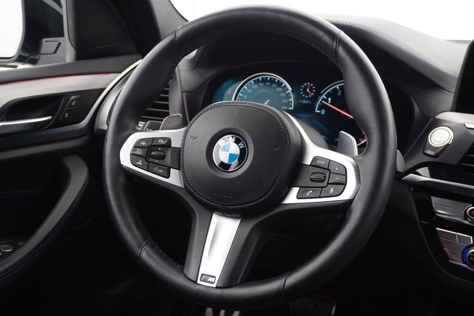 BMW X3 xDrive20i M Sport | Cjena uključuje troškove uvoza, fotografija 8