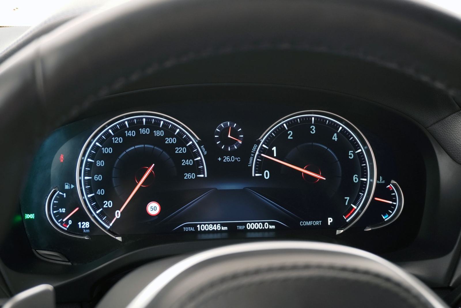 BMW X3 xDrive20i M Sport | Cjena uključuje troškove uvoza, fotografija 9
