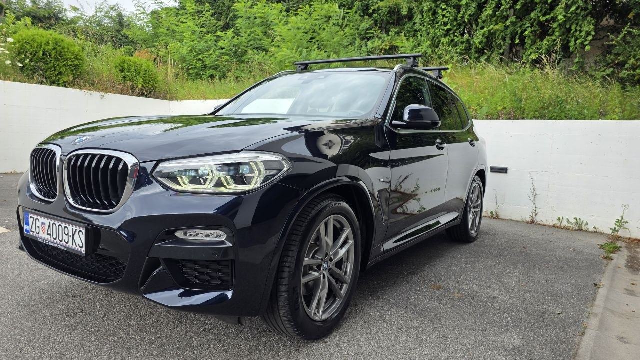 BMW X3 xDrive20i, fotografija 6