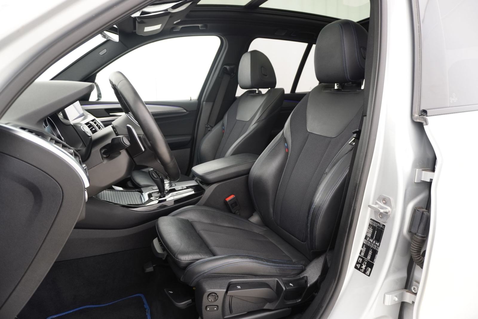 BMW X3 xDrive30d | Cjena uključuje troškove uvoza, fotografija 17