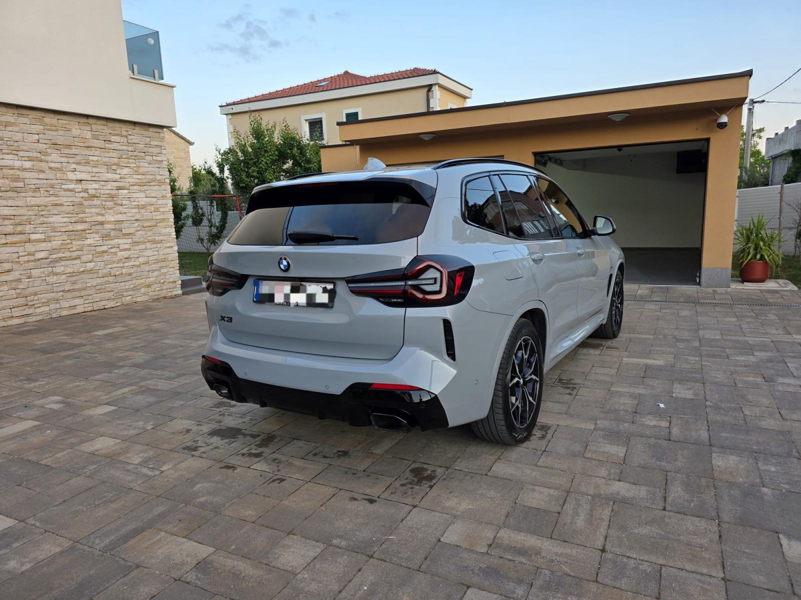 BMW X3 xDrive30d, M paket, 2024 god, vlasnik, fotografija 4