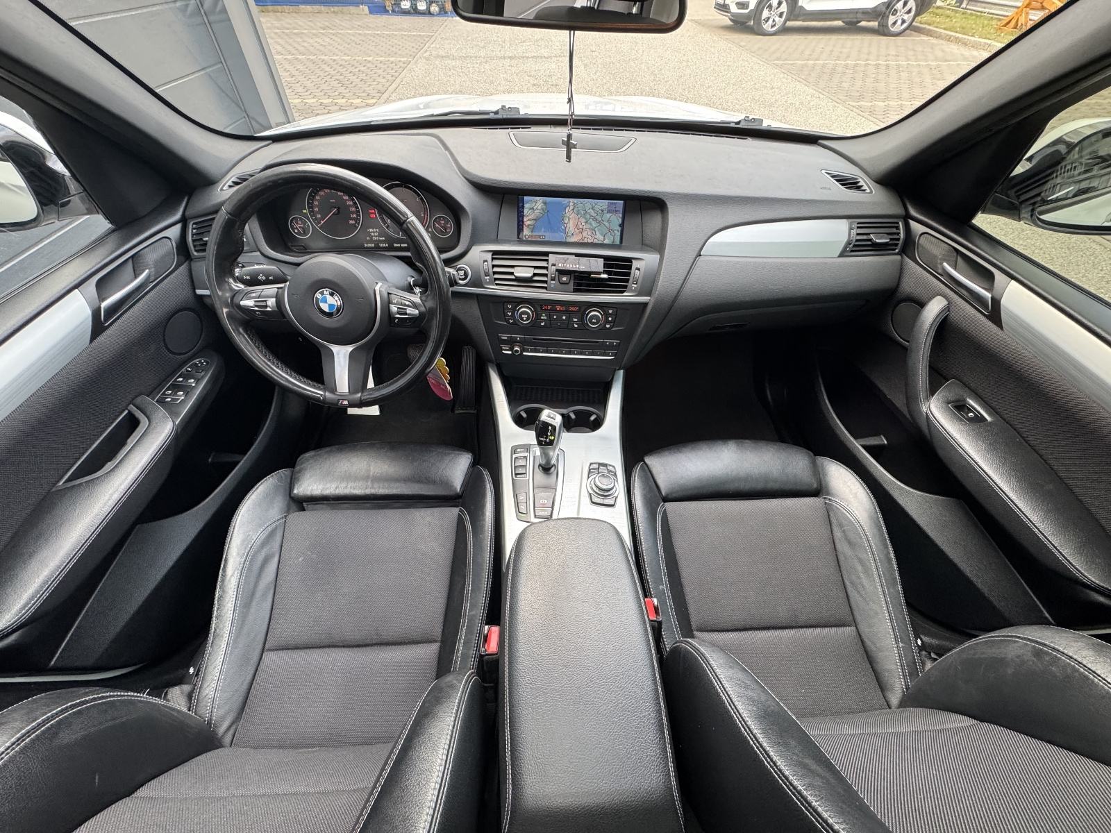 BMW X3 xDrive30d M-Paket, panorama, fotografija 8