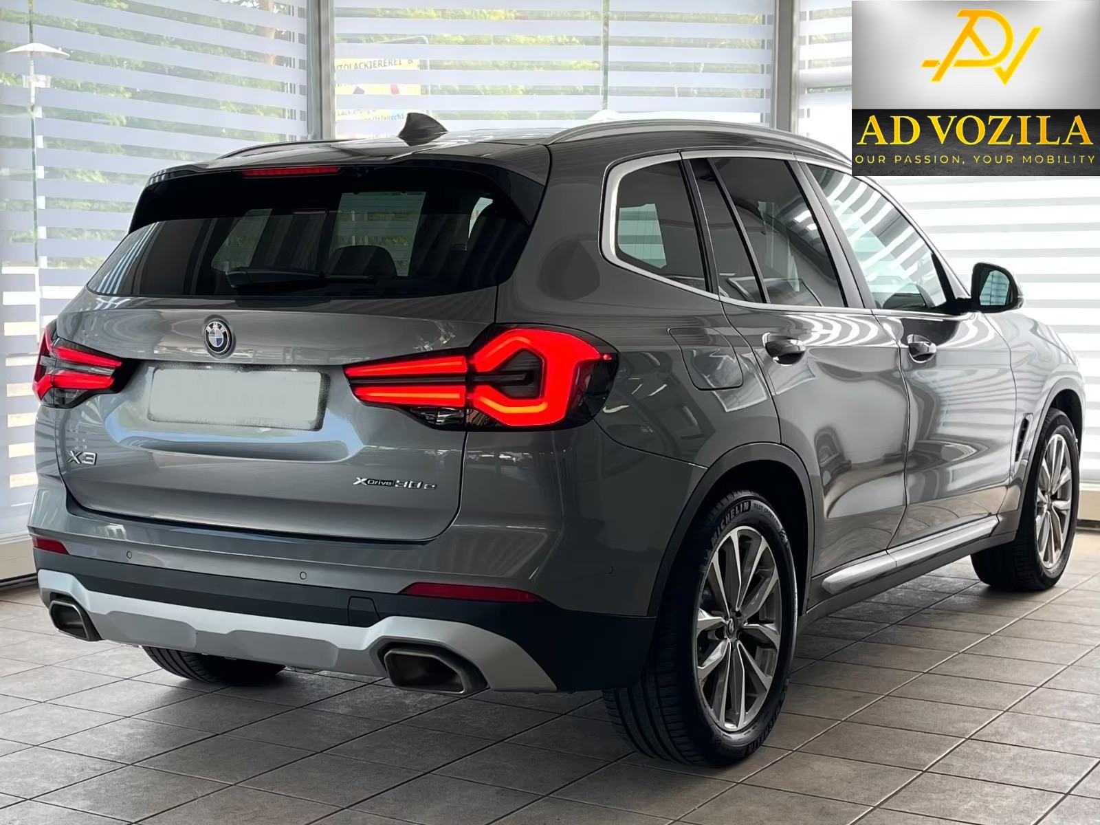 BMW X3 xDrive30e HUD 360KAM KOŽA bež LASER PANORAMA, fotografija 4