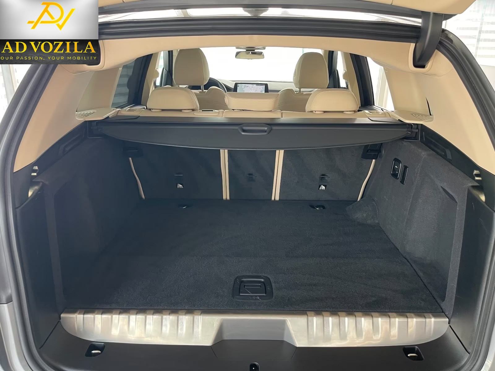 BMW X3 xDrive30e HUD 360KAM KOŽA bež LASER PANORAMA, fotografija 6