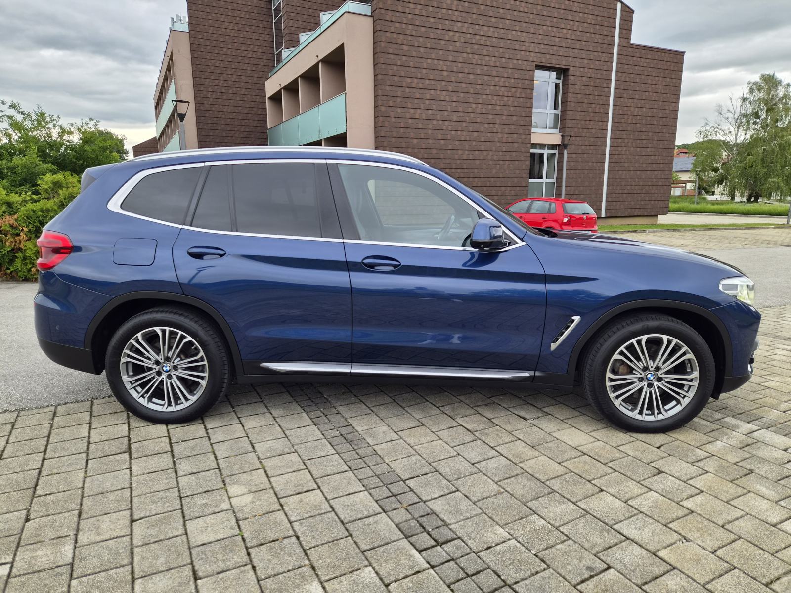 BMW X3 xDrive30i, LUXURY, X DRIVE, SERVISNA, TOP STANJE, fotografija 9