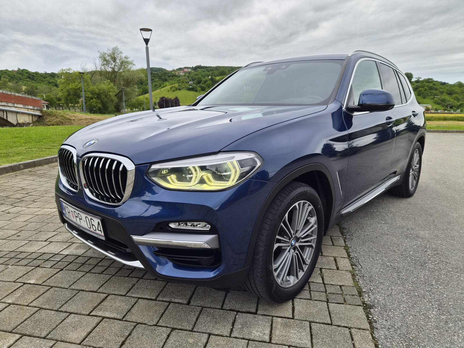 BMW X3 xDrive30i, LUXURY, X DRIVE, SERVISNA, TOP STANJE, fotografija 13