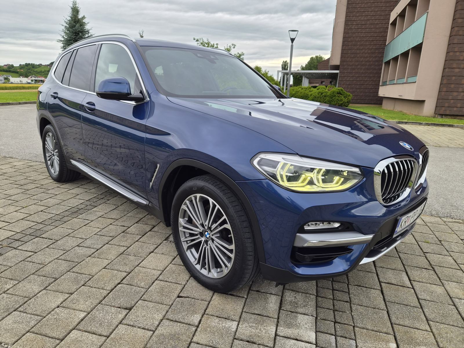 BMW X3 xDrive30i, LUXURY, X DRIVE, SERVISNA, TOP STANJE, fotografija 10