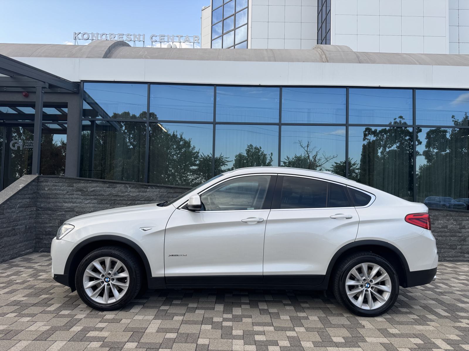 BMW X4 20d 140kw 4x4 AUTOMATIK - SPORT - SERVISNA - REG05/27 - PRILIKA, fotografija 6