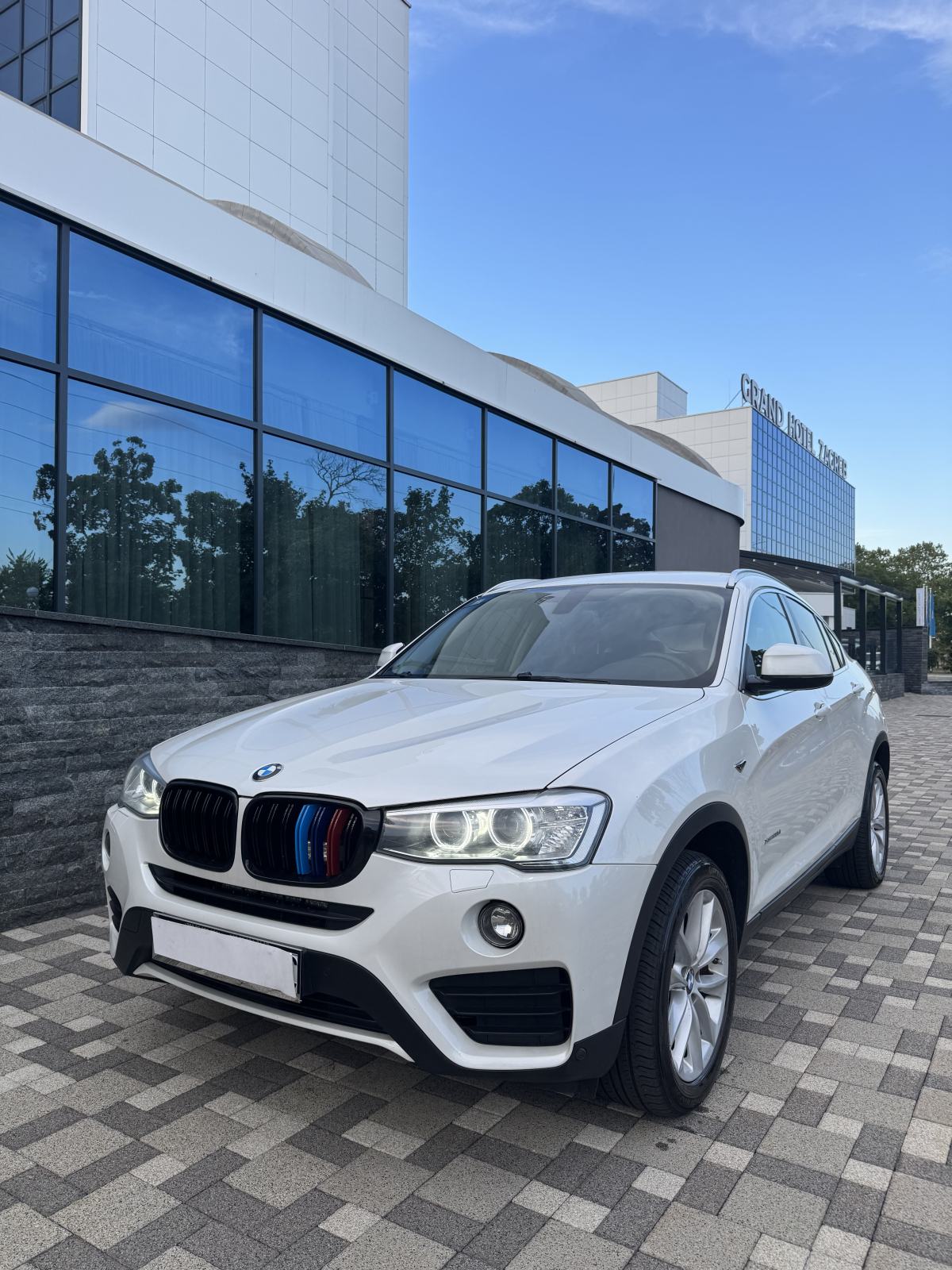 BMW X4 20d 140kw 4x4 AUTOMATIK - SPORT - SERVISNA - REG05/27 - PRILIKA, fotografija 4