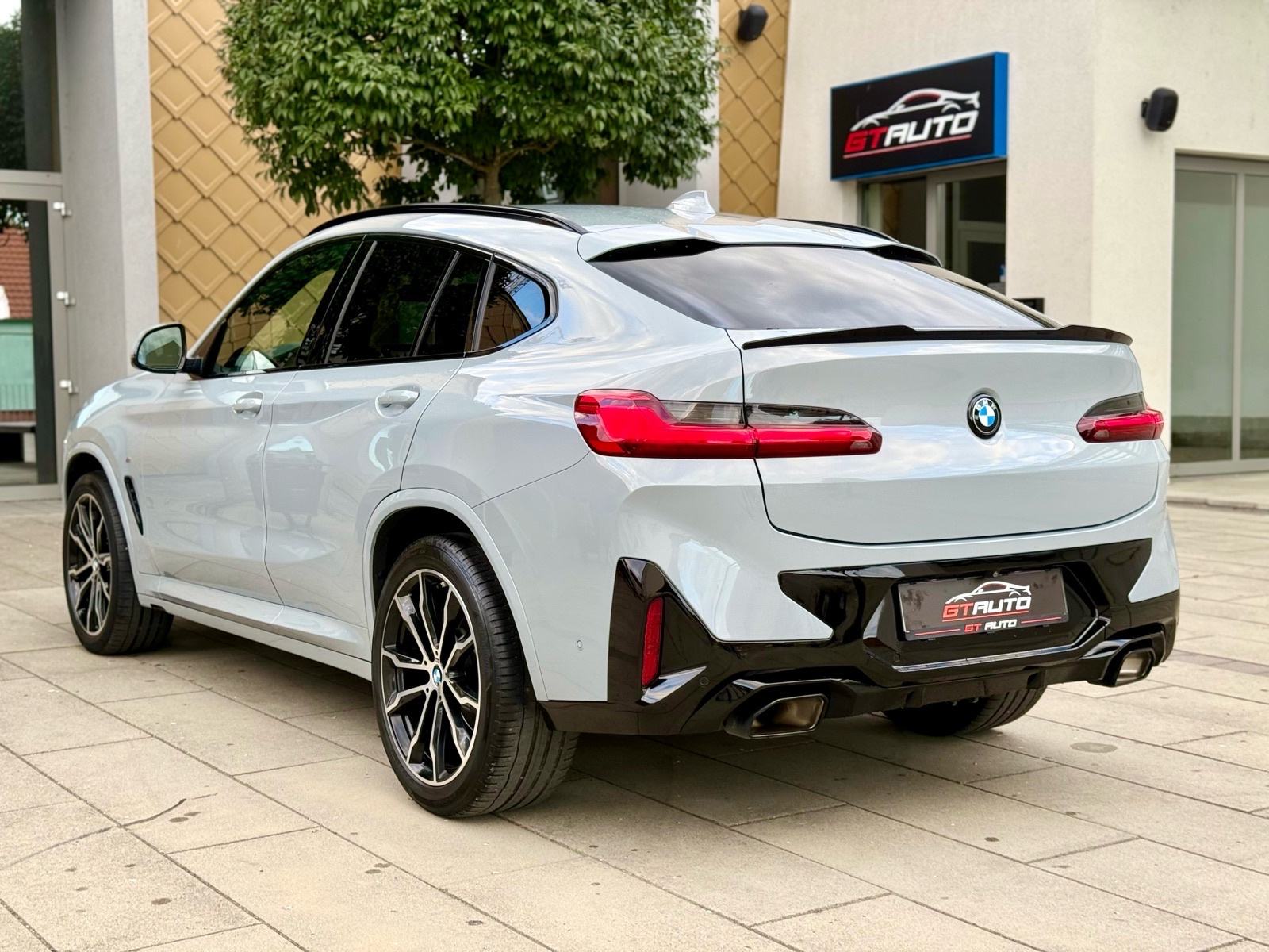 BMW X4 20d Xdrive LCI 2022, M Sport, Velika navi, LED , Alu 20,, fotografija 3