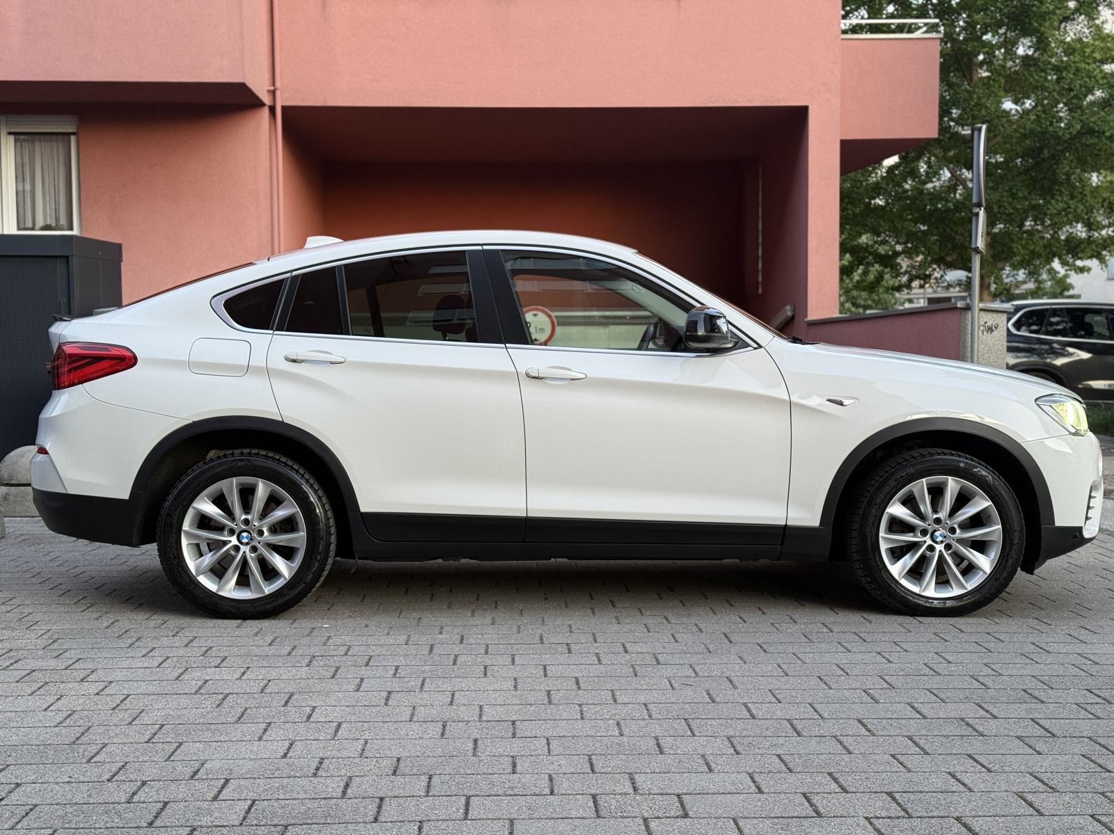 BMW X4 20d XDRIVE / REG 04/27 AUTOMATIK / BIXENON / MF VOLAN / 140KW, fotografija 6
