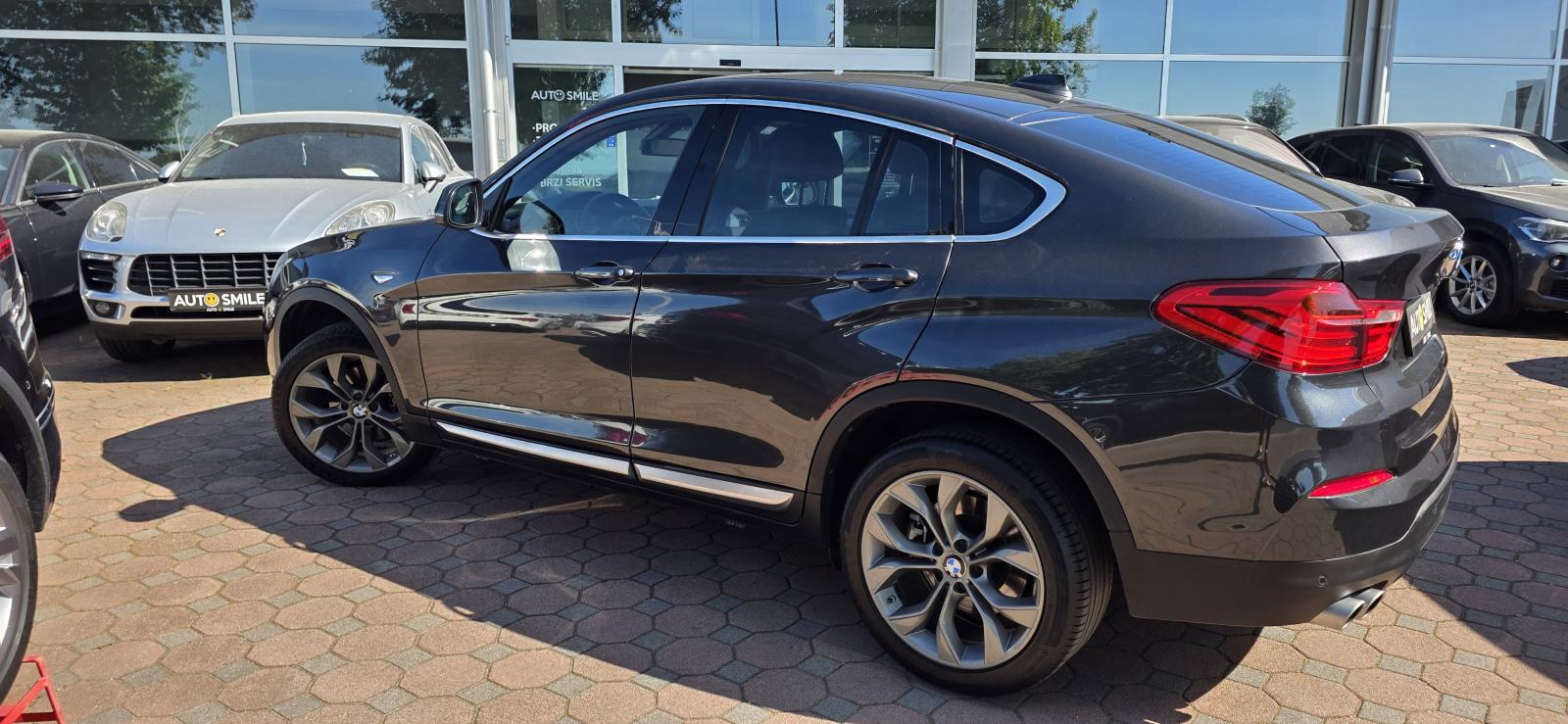 BMW X4 3.0d, 4x4, F1 AUT., BI-XENON, NAVI, TEMP, HEAD-UP, KAM..., fotografija 4