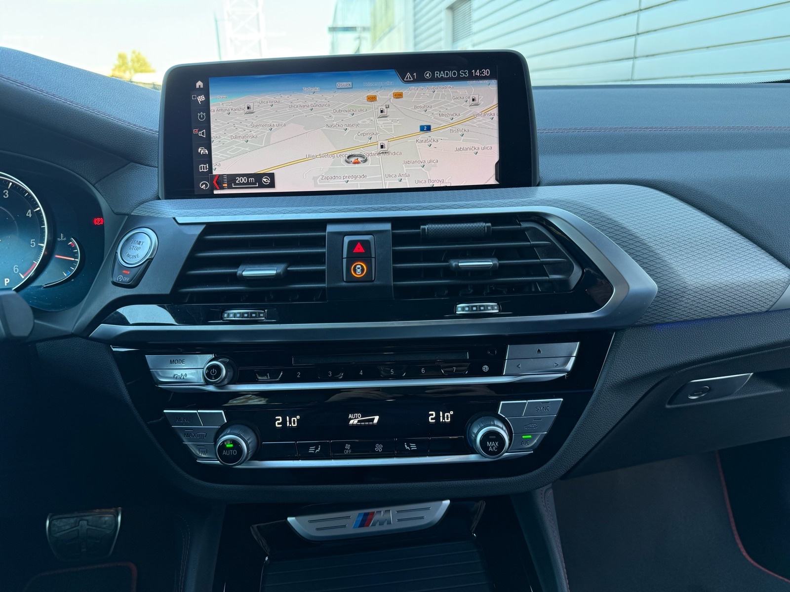 BMW X4 M40d Xdrive,AUTOMAT,ADAPLED,NAV,SERVISNA,REG:05/27,LEASING, fotografija 16