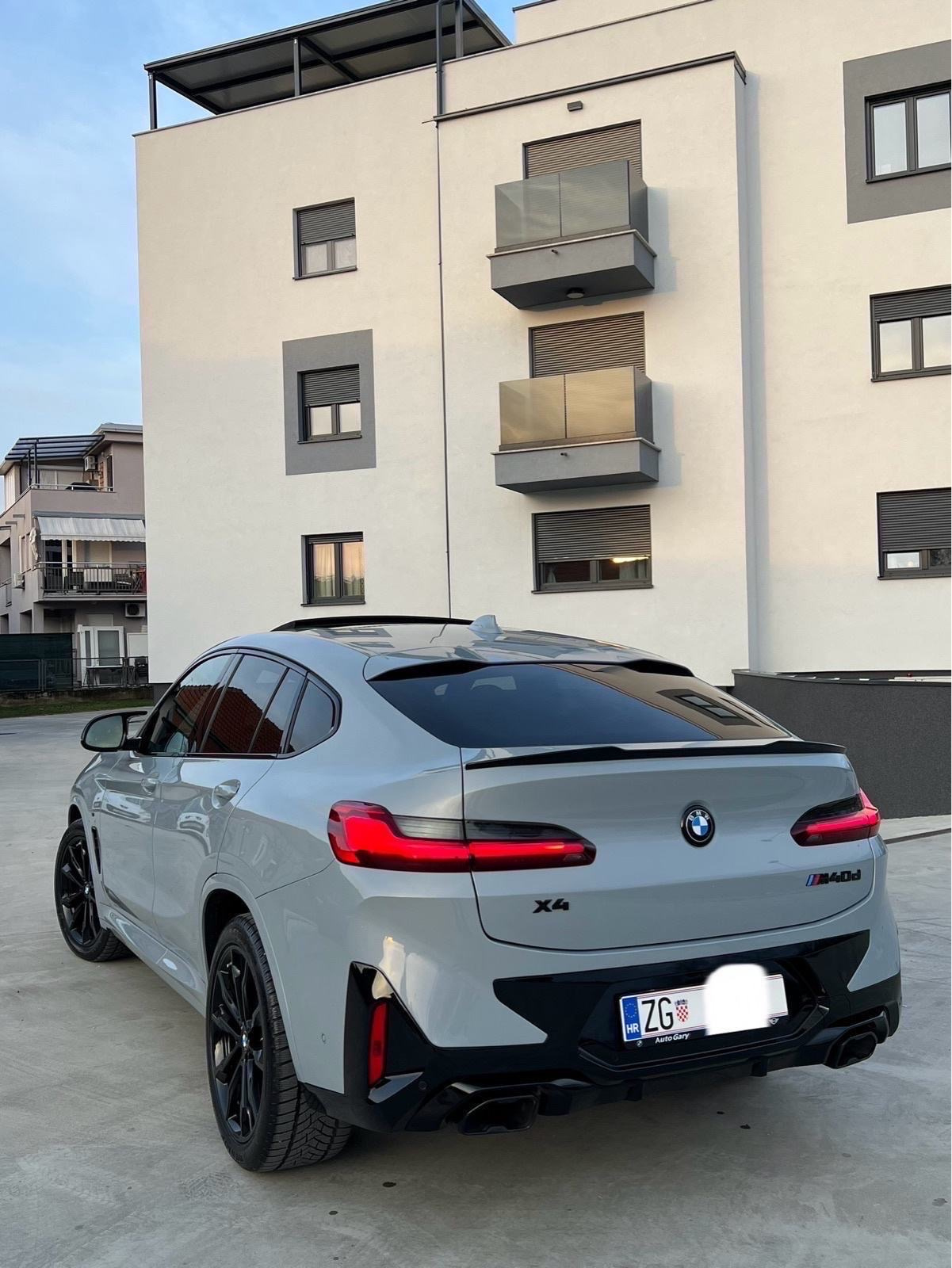 BMW X4 M40d xDr,PDV,M Performance,Panorama,Laser,HuD,Radar,360°,Carbon, fotografija 8