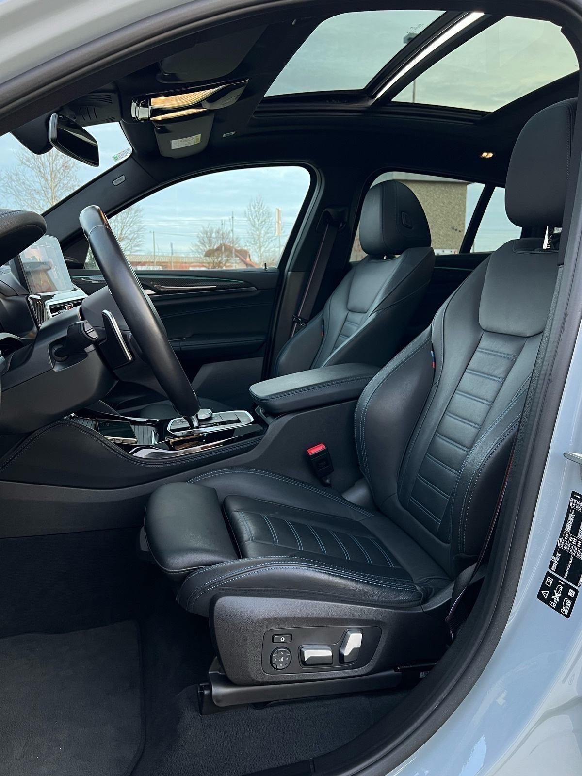 BMW X4 M40d xDr,PDV,M Performance,Panorama,Laser,HuD,Radar,360°,Carbon, fotografija 13