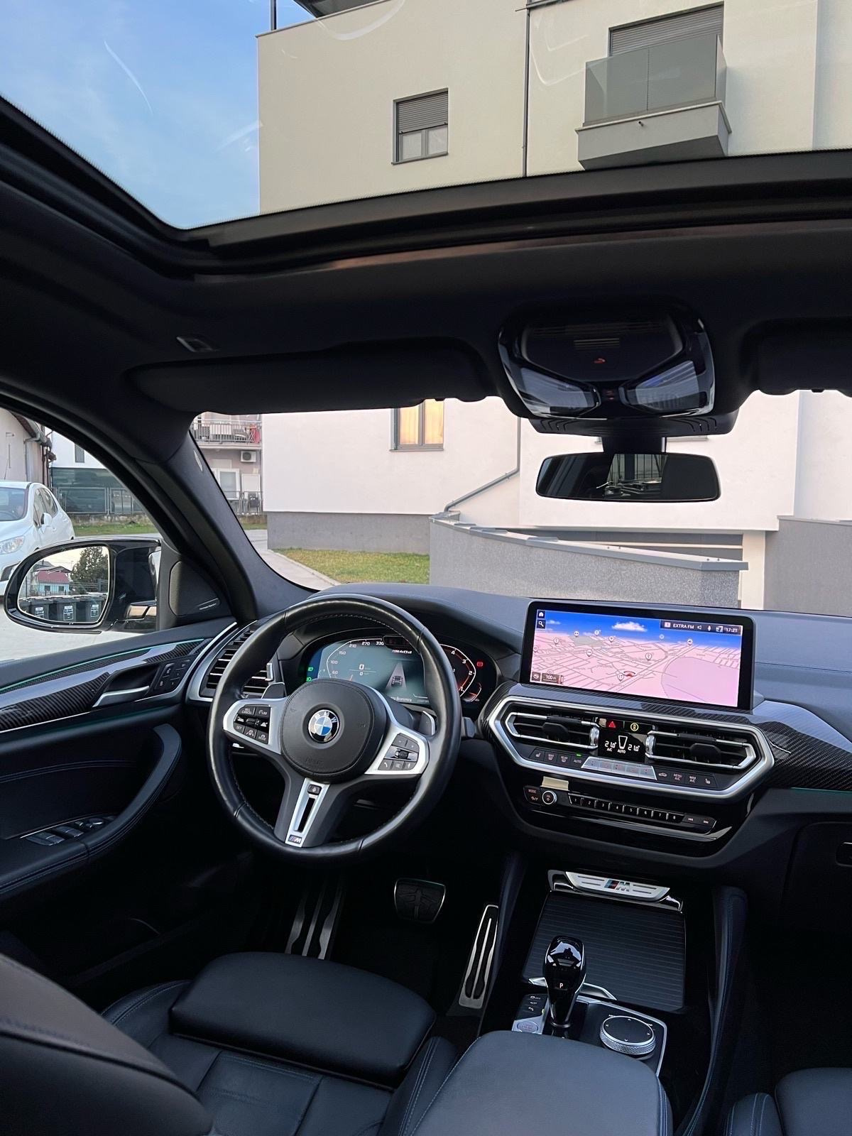BMW X4 M40d xDr,PDV,M Performance,Panorama,Laser,HuD,Radar,360°,Carbon, fotografija 16