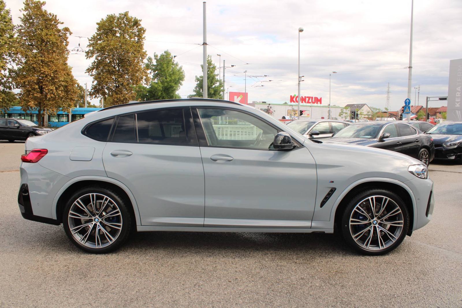 BMW X4 xDrive M40d AUTOMATIK *PANORAMA, LED, KAMERA 360*, fotografija 4