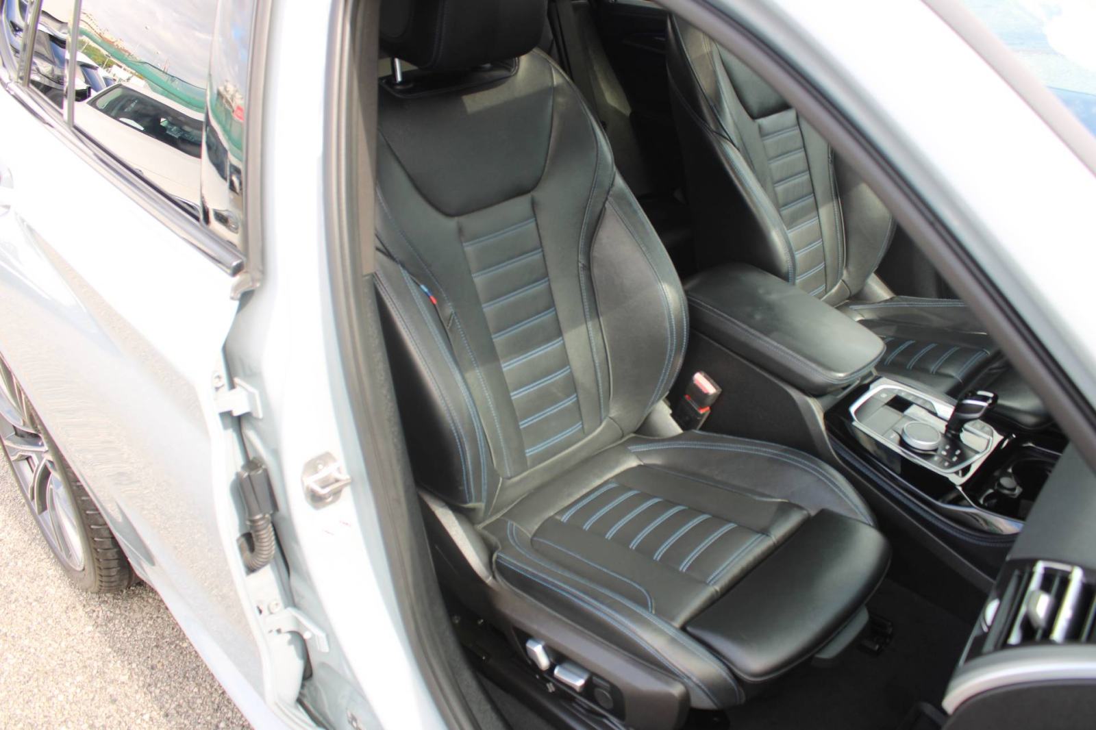 BMW X4 xDrive M40d AUTOMATIK *PANORAMA, LED, KAMERA 360*, fotografija 11