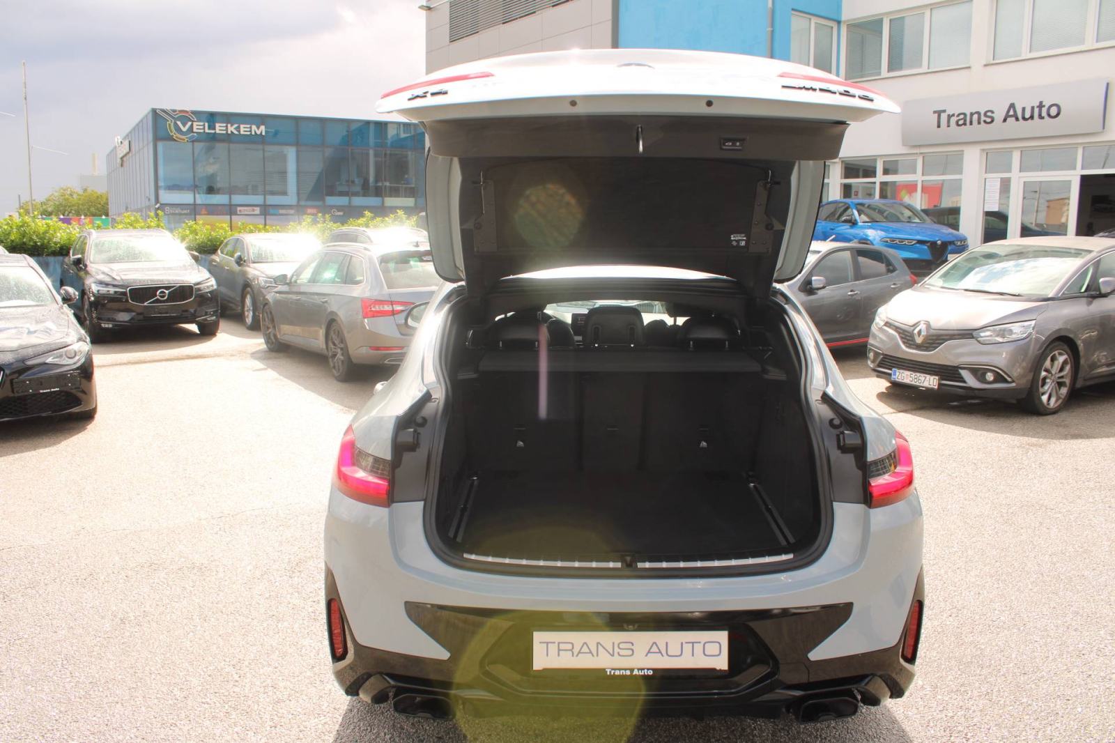 BMW X4 xDrive M40d AUTOMATIK *PANORAMA, LED, KAMERA 360*, fotografija 13