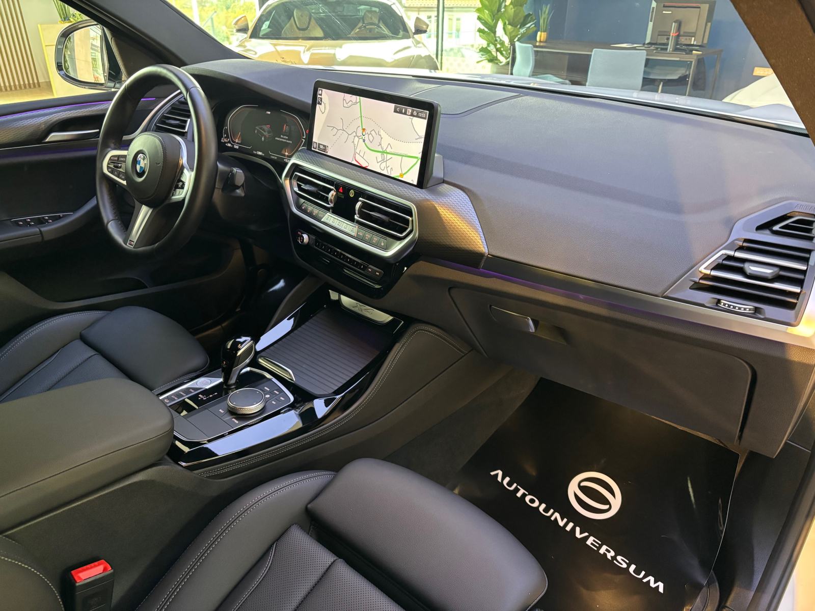 BMW X4 xDrive20d M-Sport - LED, Head-Up, navigacija, kamera, alu 19", fotografija 9