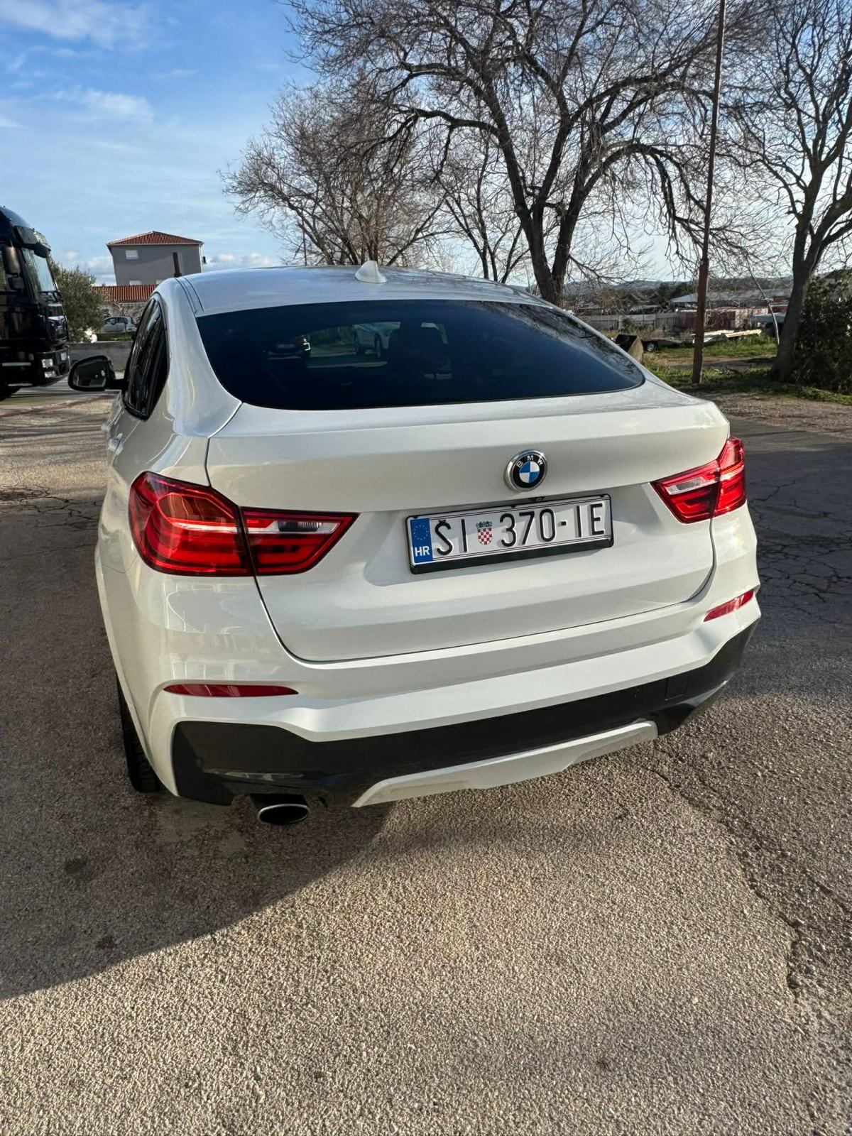 BMW X4 xDrive20d, pogled izvana - slika 3