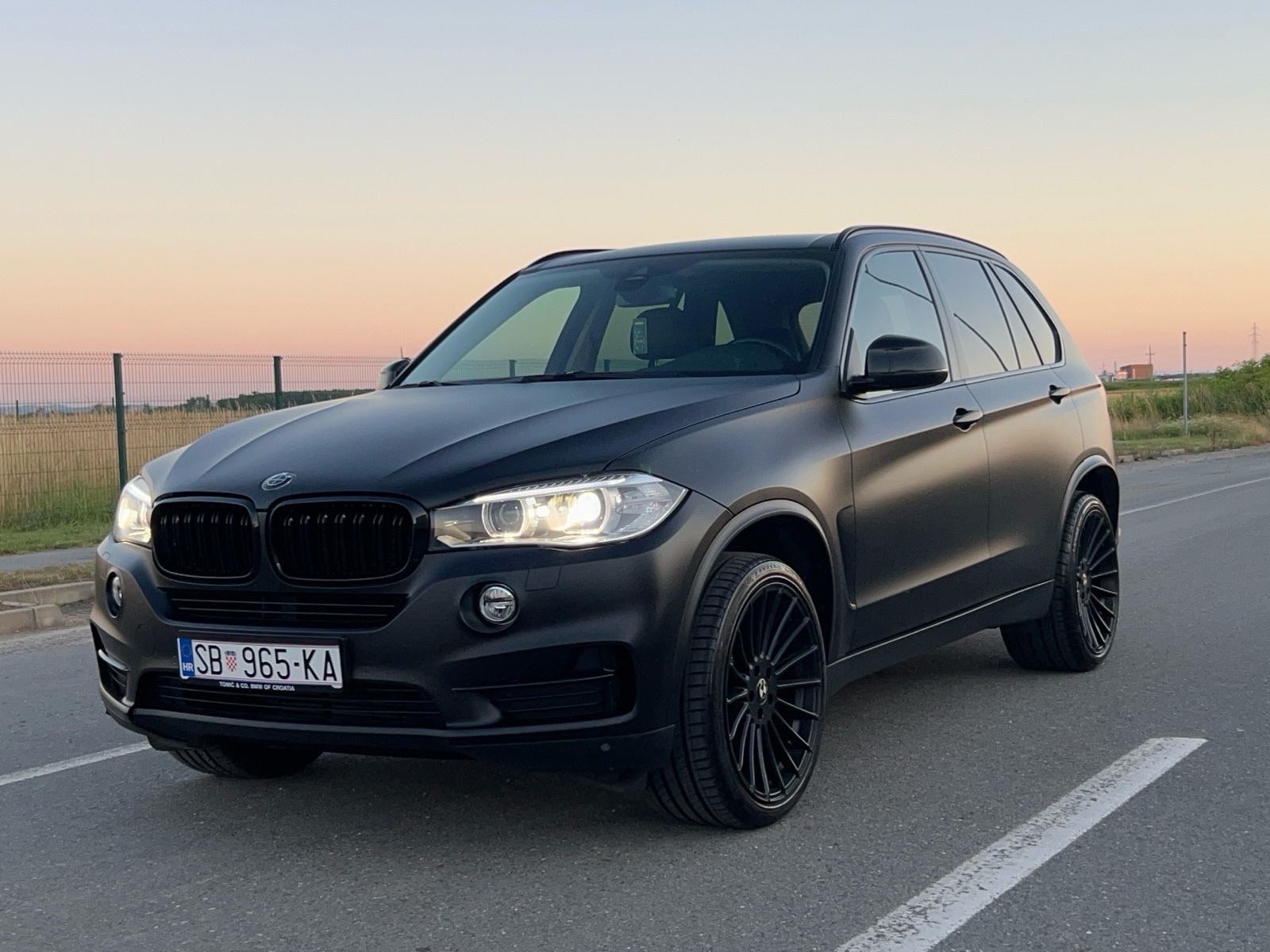 BMW X5 25d automatik 2015god., fotografija 7
