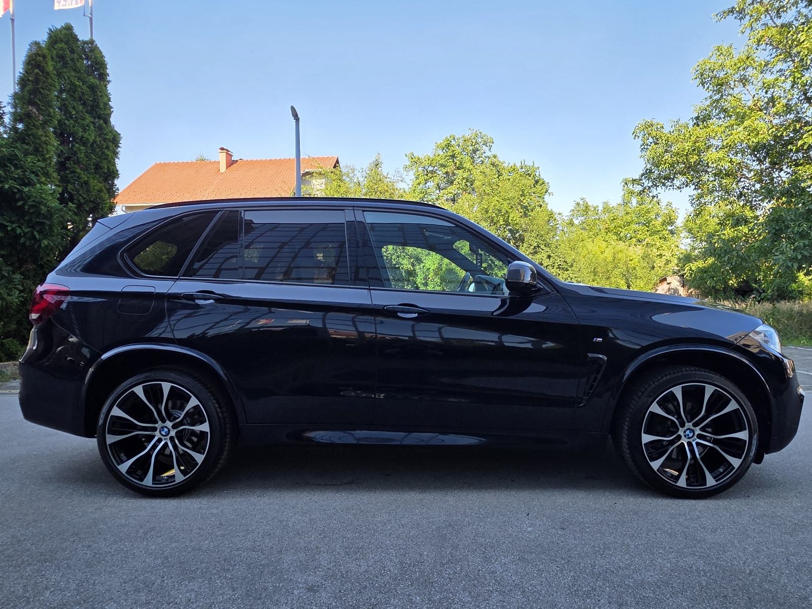 BMW X5 3.0 D X-DRIVE M-SPORT - *SERVISNA-NOVE FELGE+GUME-REG.08/2027.*, fotografija 8