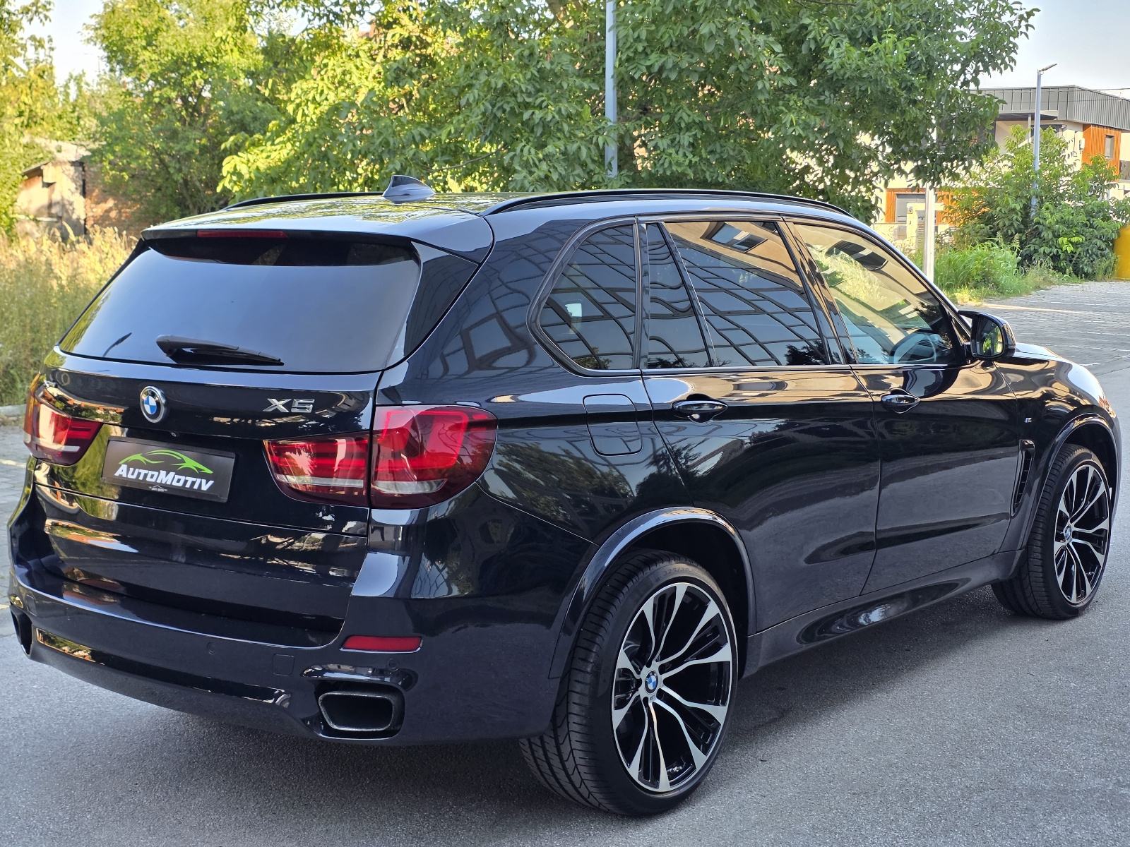 BMW X5 3.0 D X-DRIVE M-SPORT - *SERVISNA-NOVE FELGE+GUME-REG.08/2027.*, fotografija 7