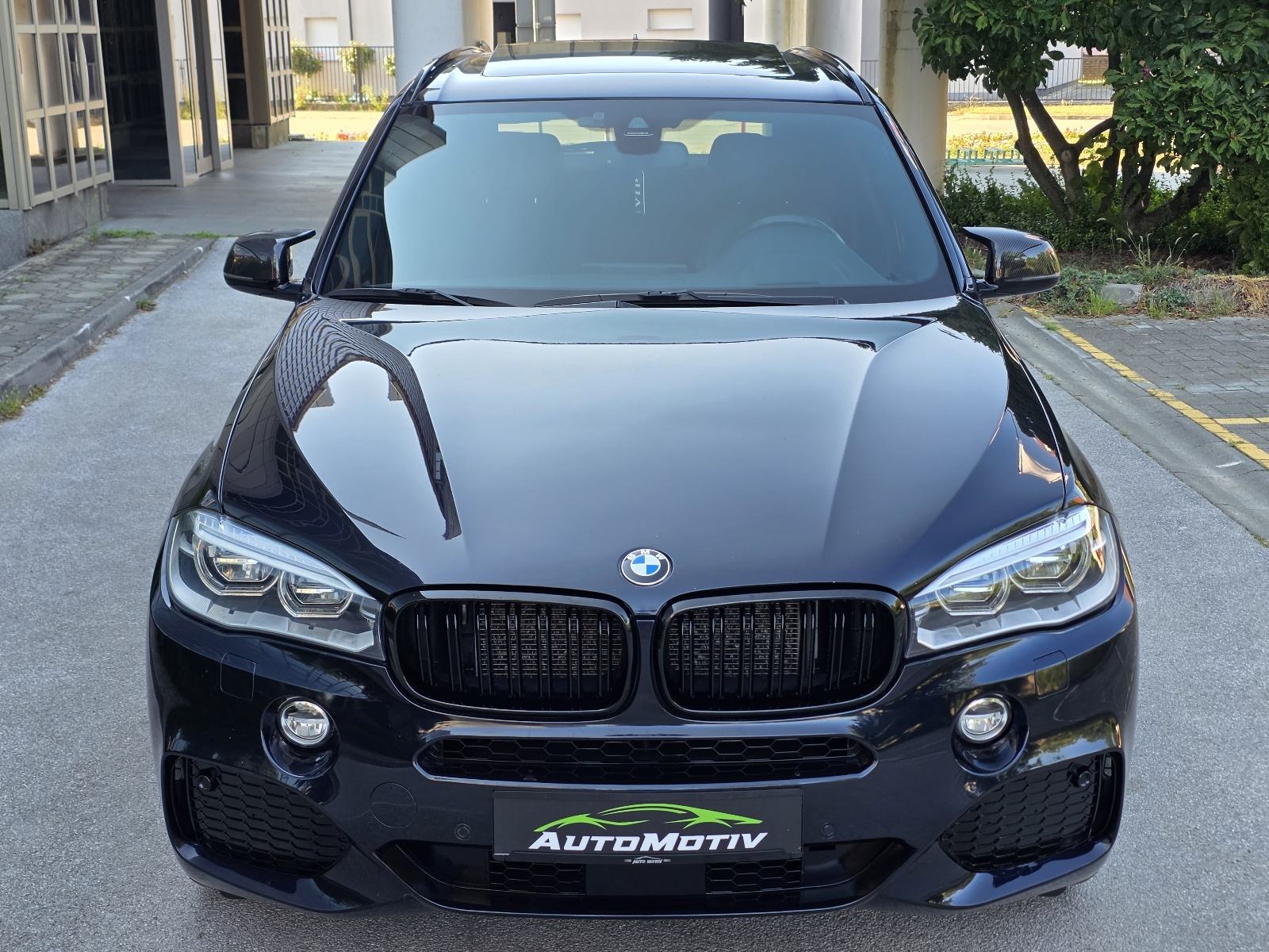 BMW X5 3.0 D X-DRIVE M-SPORT - *SERVISNA-NOVE FELGE+GUME-REG.08/2027.*, fotografija 9