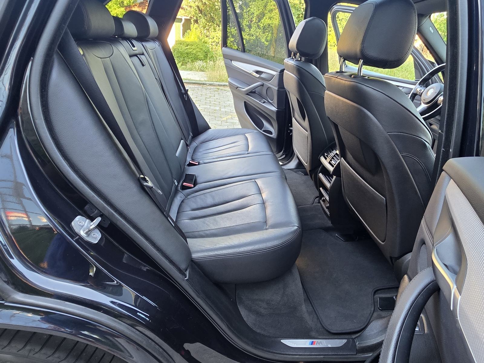 BMW X5 3.0 D X-DRIVE M-SPORT - *SERVISNA-NOVE FELGE+GUME-REG.08/2027.*, fotografija 19