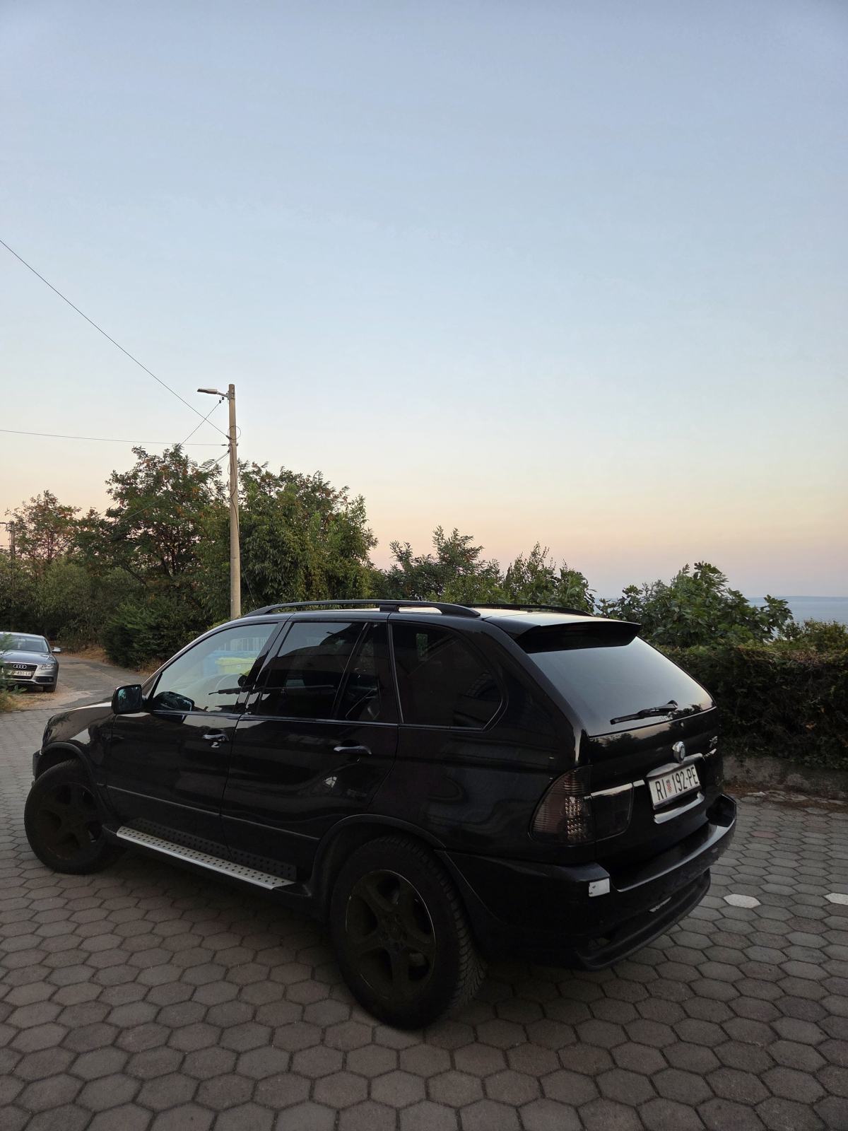 BMW X5 3,0 i, fotografija 3