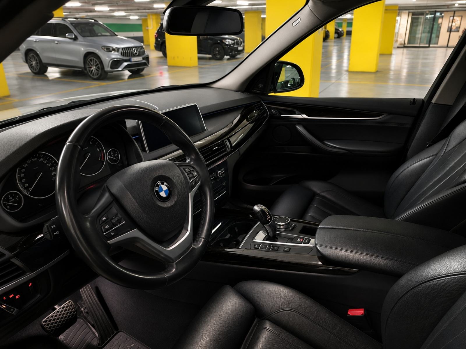 BMW X5 HITNO, fotografija 3