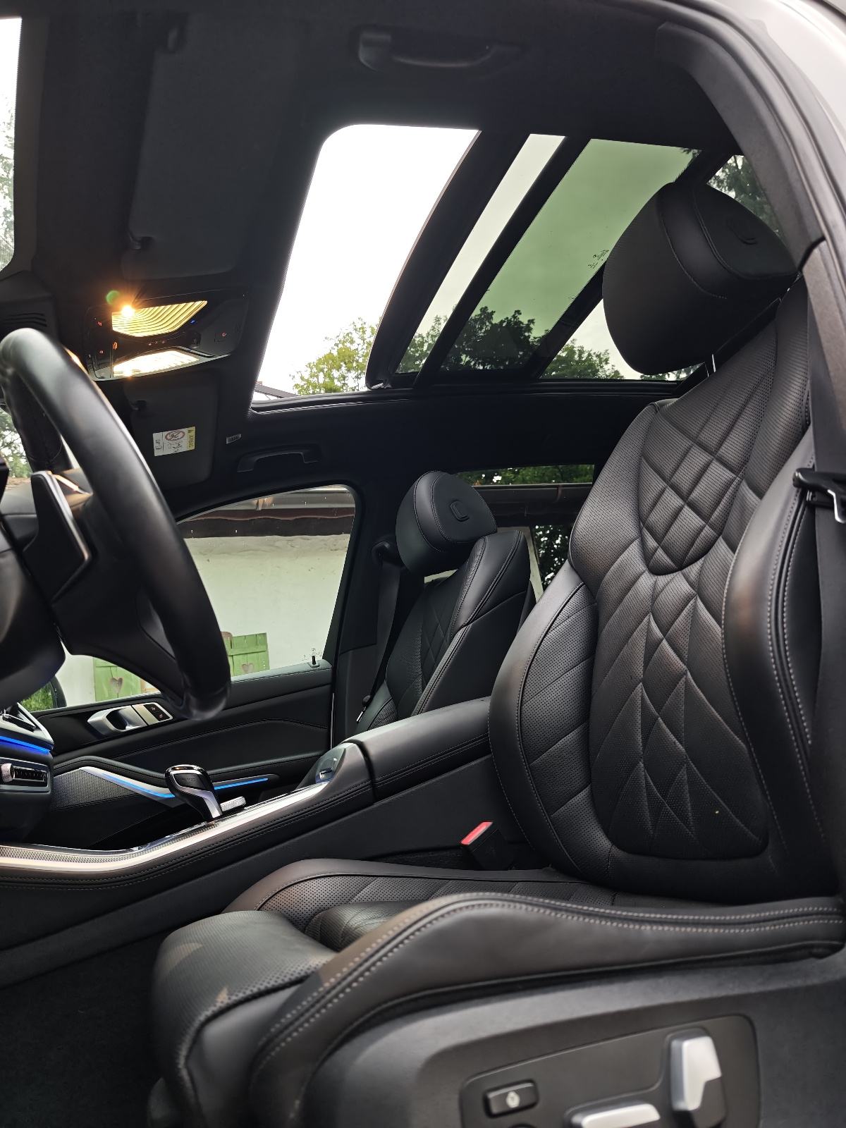 BMW X5 30d xDrive /// M paket, Panorama, Kamera, Memorija sjedala, fotografija 17