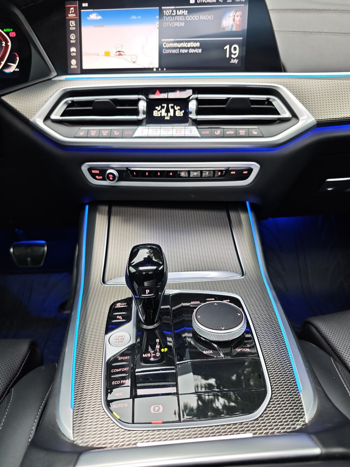 BMW X5 30d xDrive /// M paket, Panorama, Kamera, Memorija sjedala, fotografija 13