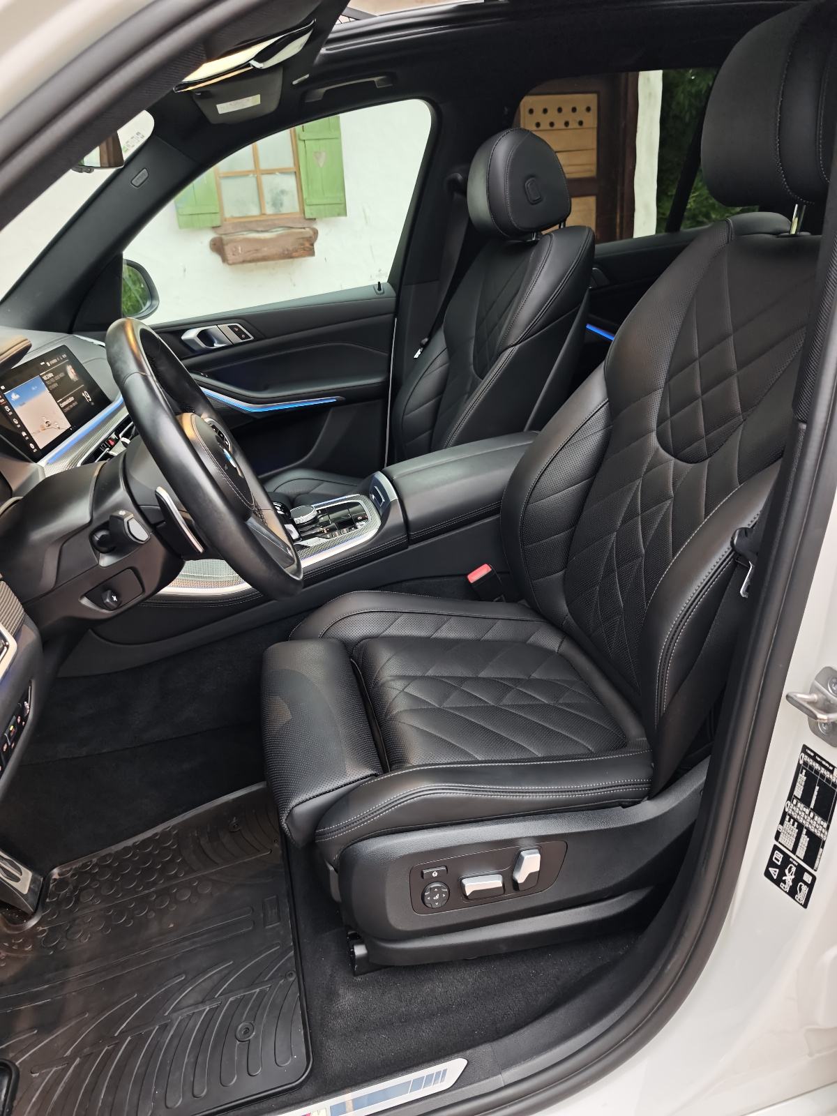 BMW X5 30d xDrive /// M paket, Panorama, Kamera, Memorija sjedala, fotografija 15