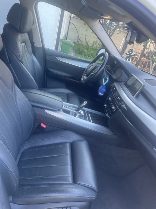 BMW X5 30d Xdrive 7 sjedala, fotografija 11