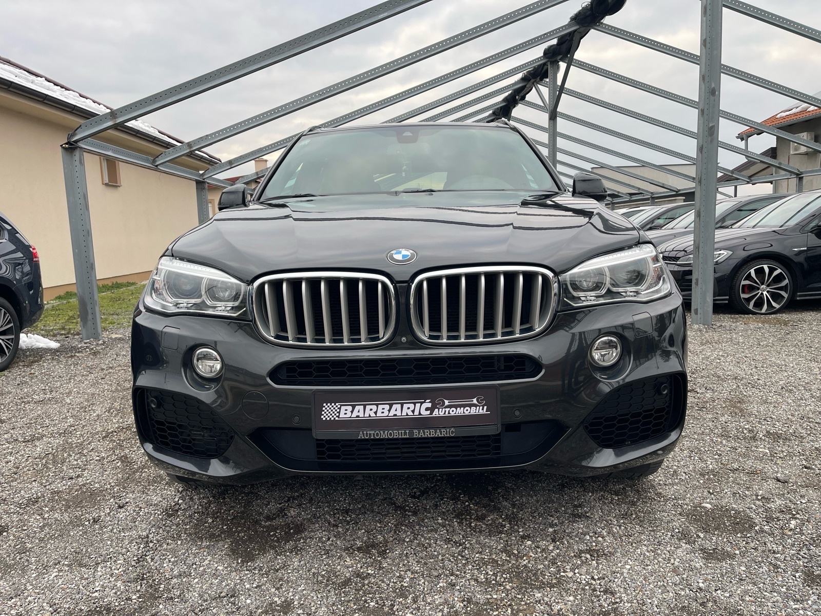 BMW X5 40d,M-paket,Head up,Kamere 360,X-drive, fotografija 2