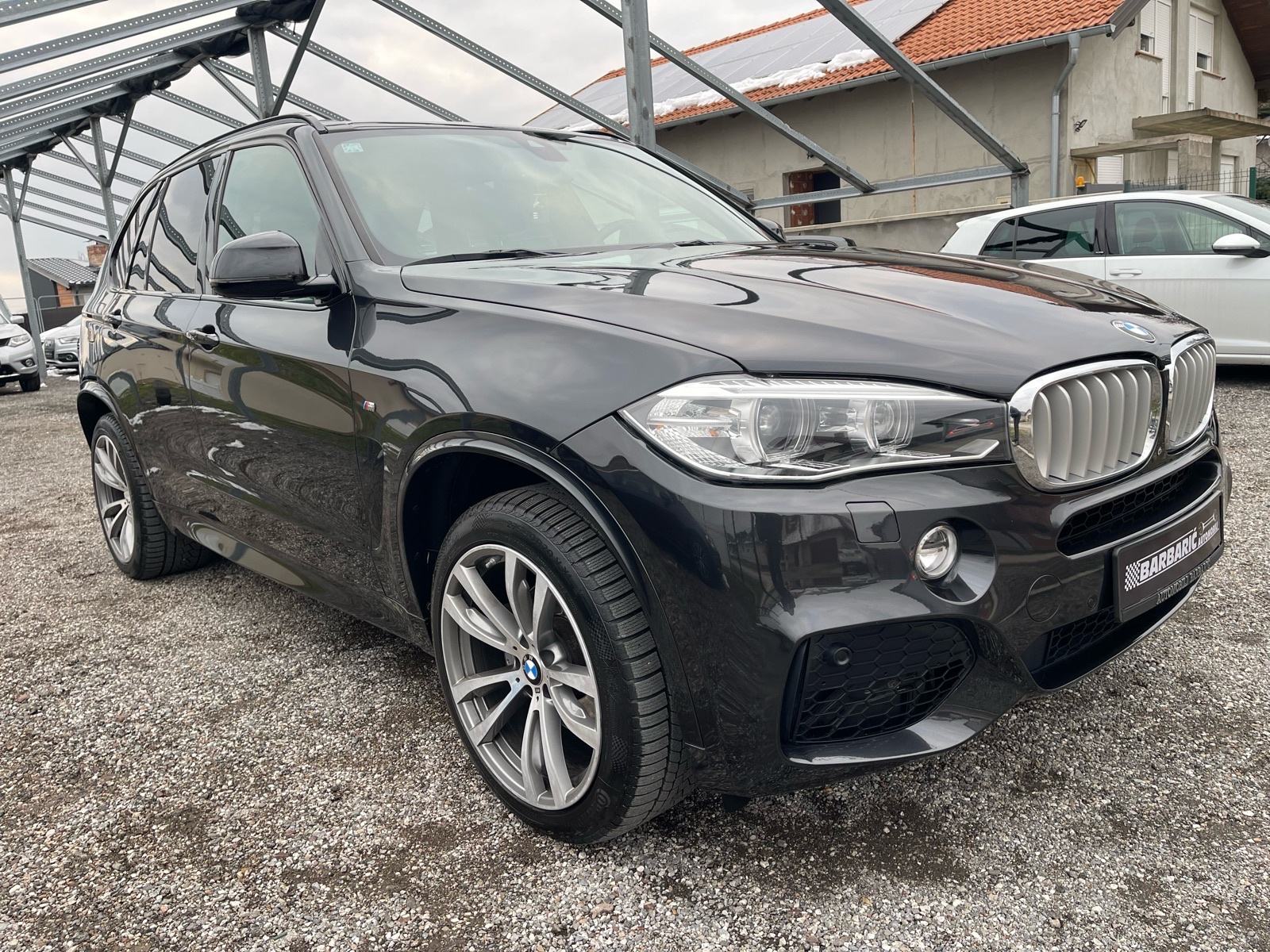 BMW X5 40d,M-paket,Head up,Kamere 360,X-drive, fotografija 3