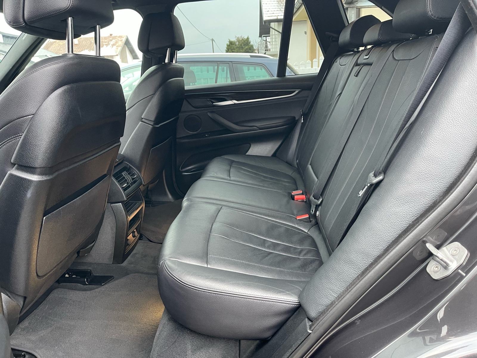 BMW X5 40d,M-paket,Head up,Kamere 360,X-drive, fotografija 11
