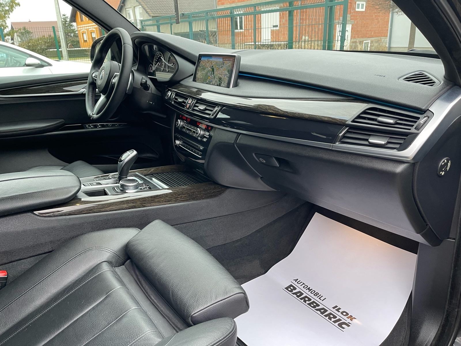 BMW X5 40d,M-paket,Head up,Kamere 360,X-drive, fotografija 19