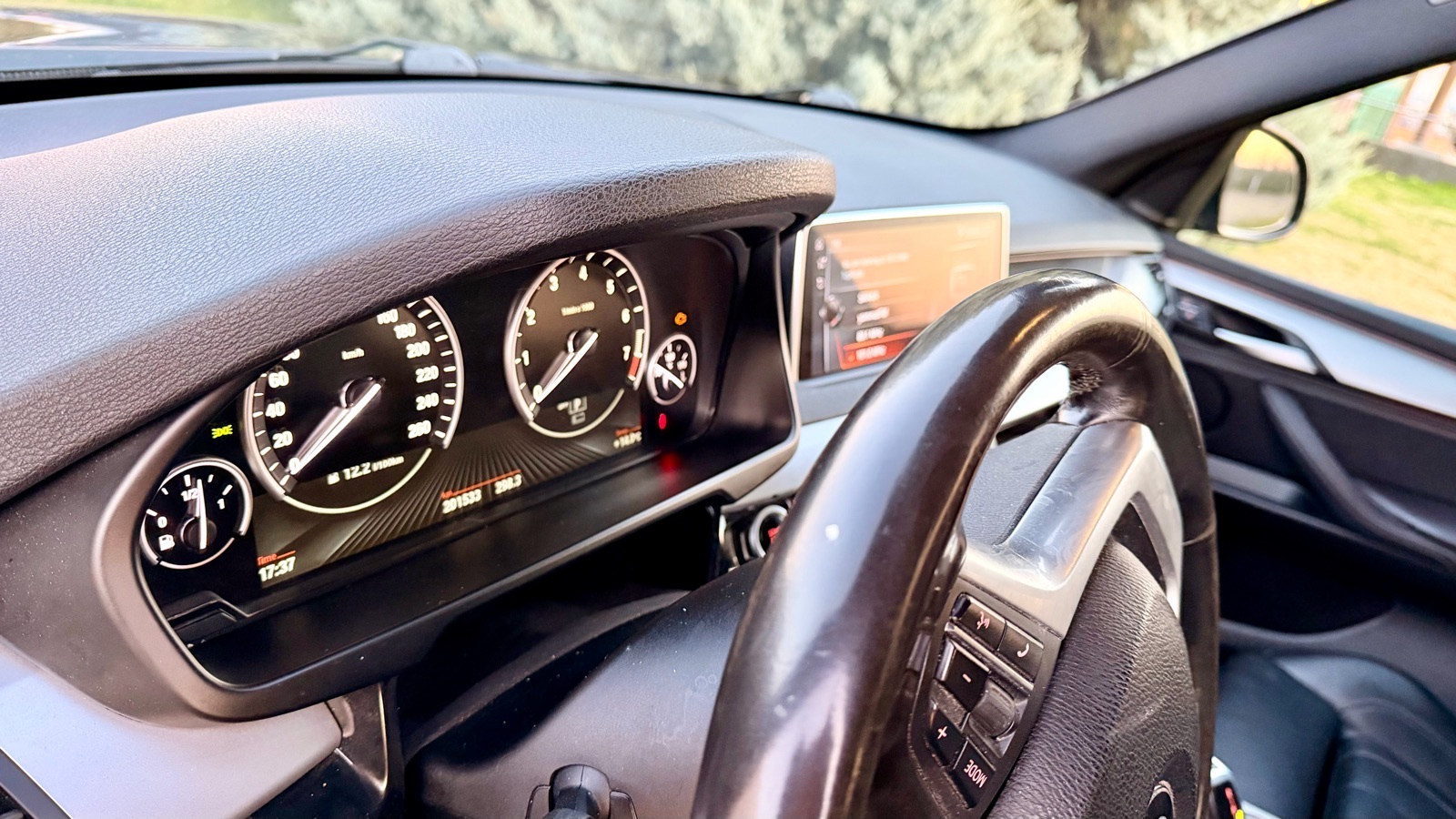 BMW X5 40e automatik, fotografija 6