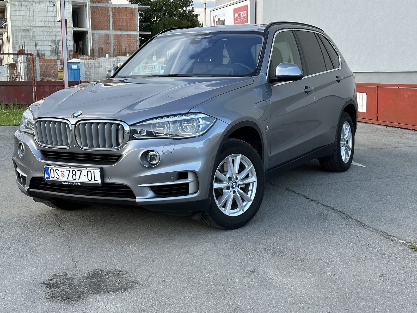 BMW X5 40e iPerfomance Plug-in, TOP oprema! Pano, servisna, jamstvo, fotografija 6
