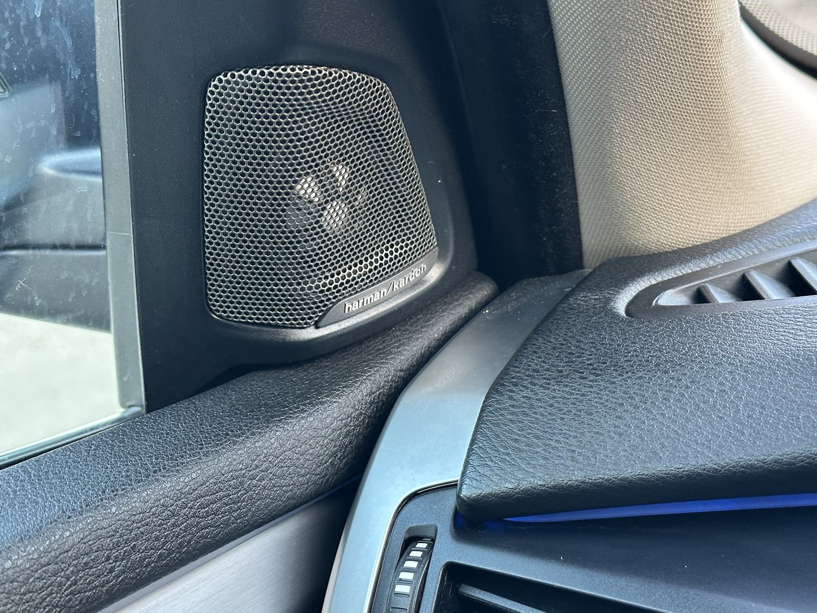 BMW X5 40e iPerfomance Plug-in, TOP oprema! Pano, servisna, jamstvo, fotografija 17