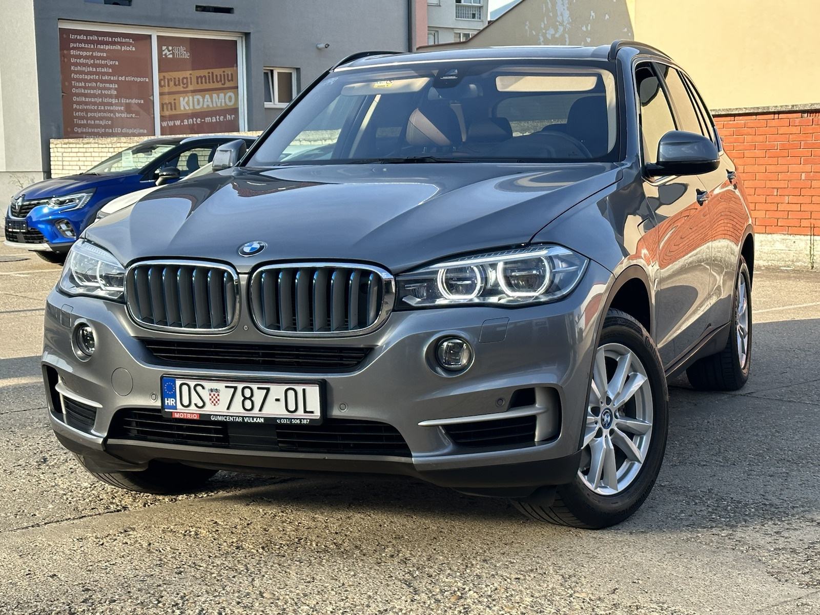BMW X5 40e iPerfomance Plug-in, TOP oprema! Pano, servisna, jamstvo, fotografija 2