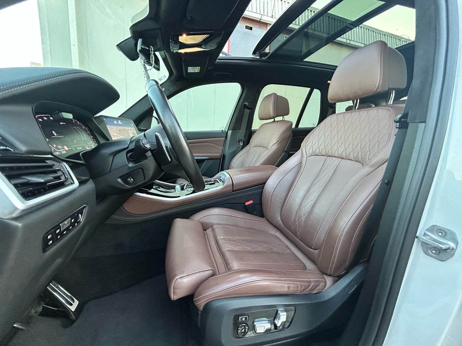 BMW X5 45e•PANO•MEMO•HUD•LASER•INDIVIDUAL•KOŽA•H&K•FULL!!, fotografija 19