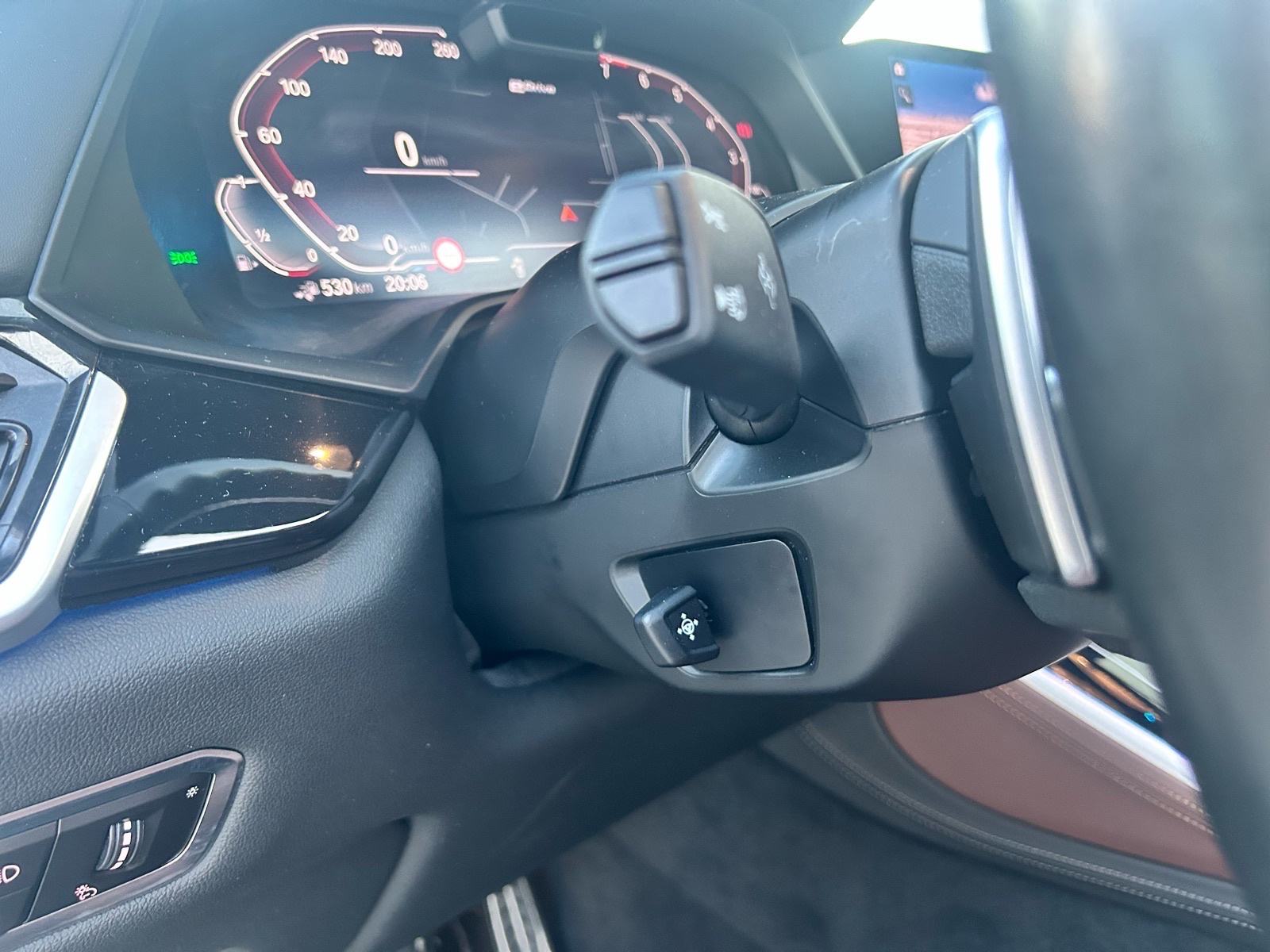 BMW X5 45e•PANO•MEMO•HUD•LASER•INDIVIDUAL•KOŽA•H&K•FULL!!, fotografija 16