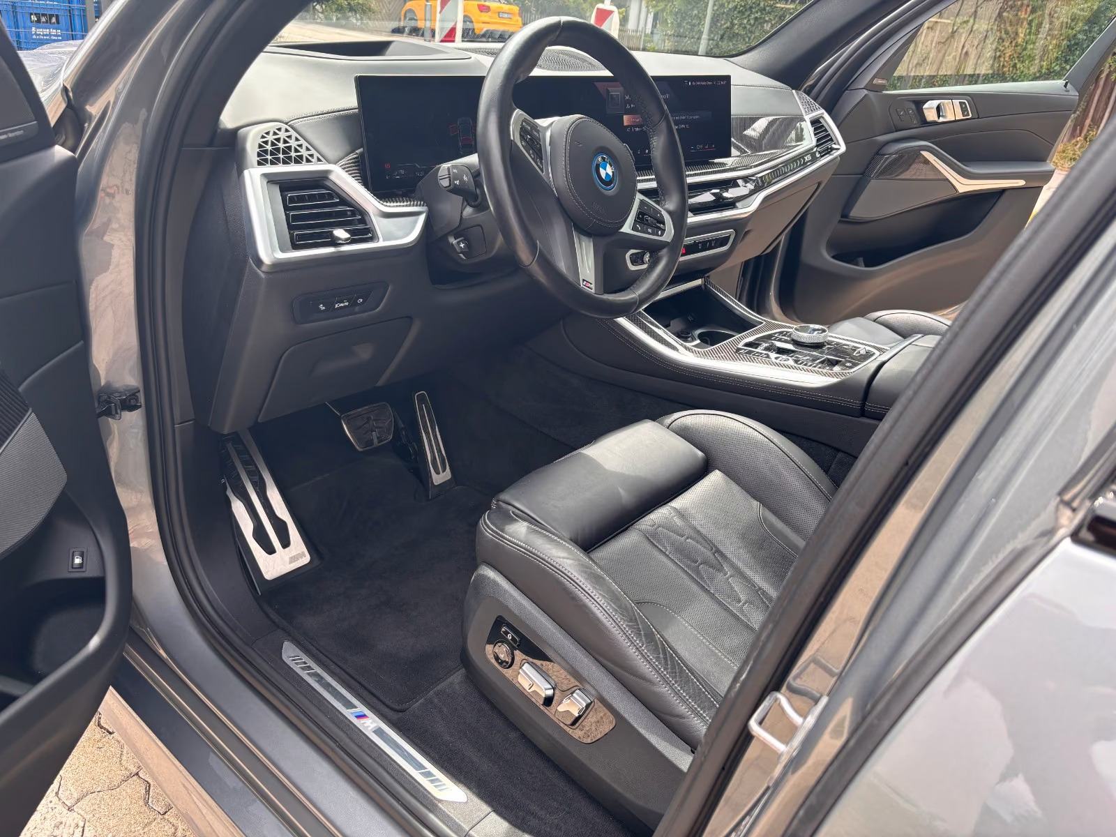 BMW X5 50e LCI xDrive M-Paket PRO"Panorama, Carbon, M sjedala, ICONIC", fotografija 6