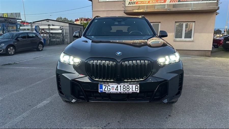 BMW X5 50e, M sport Pro, Sky Lounge, Zračni, H&K, Soft close, Hud,360*, fotografija 2