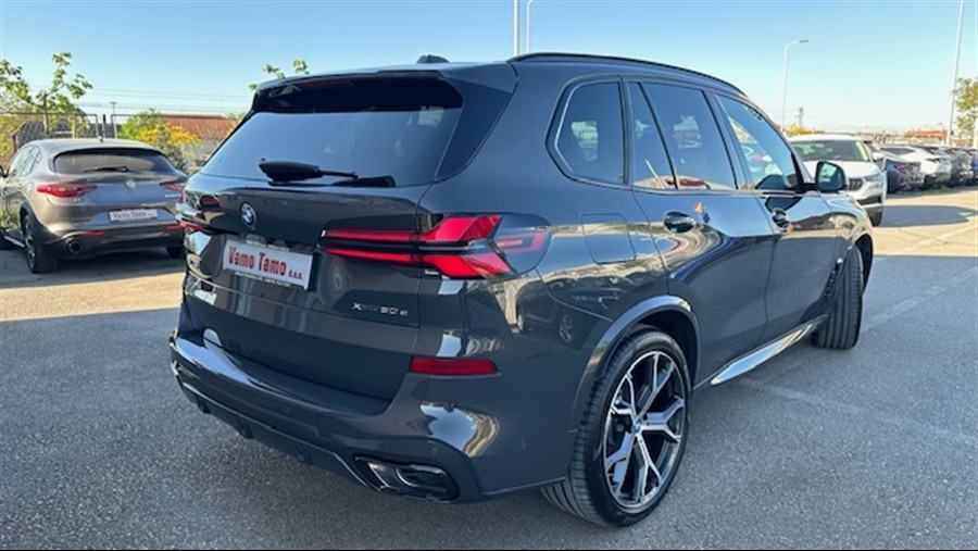 BMW X5 50e, M sport Pro, Sky Lounge, Zračni, H&K, Soft close, Hud,360*, fotografija 6